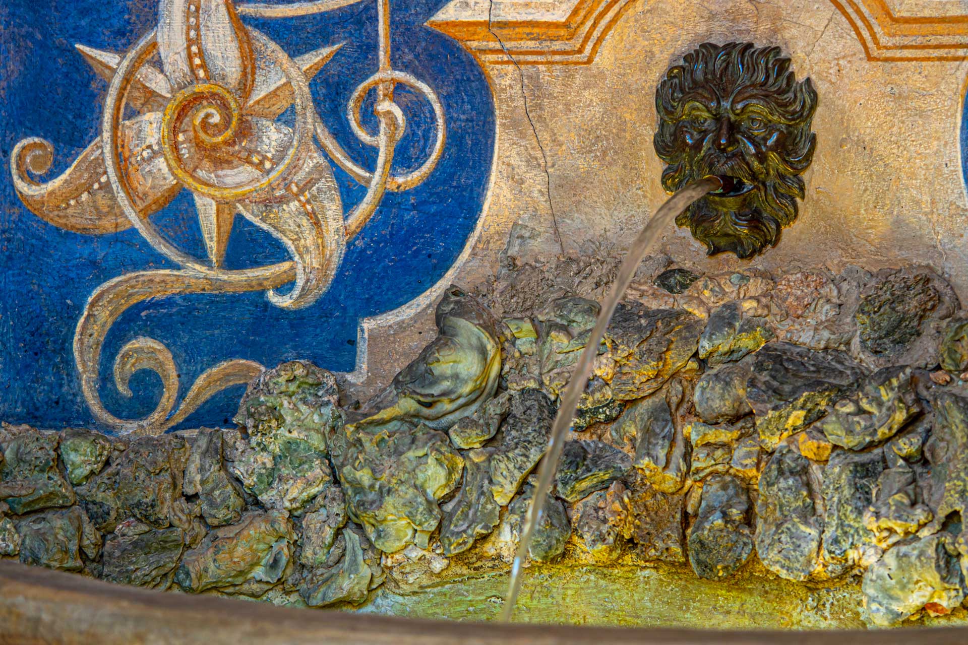 Ristorante Le Cedrare - Decori e affreschi sale interne
